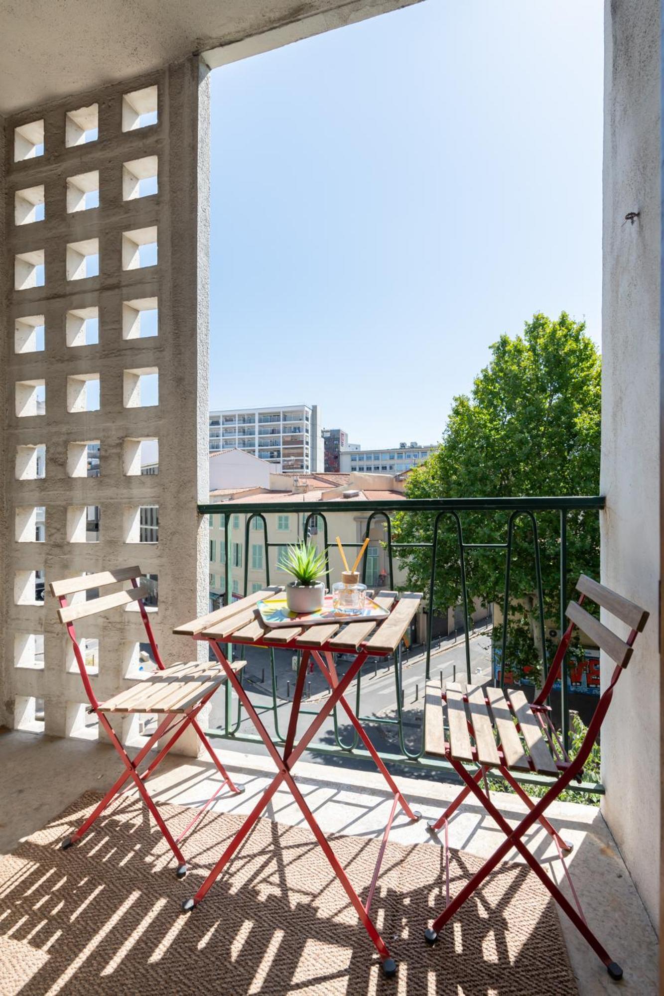 Logement 6 Personnes Marseilles Exterior foto